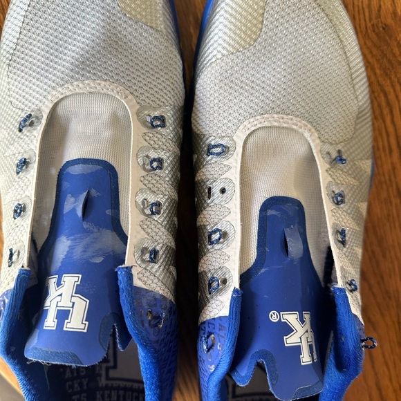 Nike Free Trainer 5.0 Kentucky Wildcats athletic shoe - Picture 14 of 16